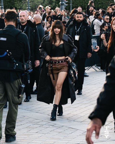 리사 ss 루이비통 쇼