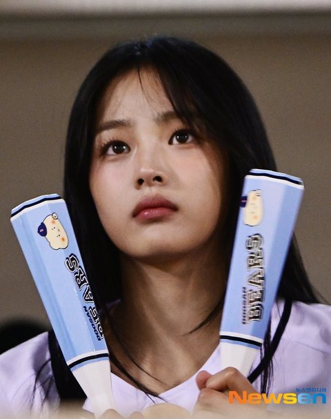 김민지 진짜 이쁘네