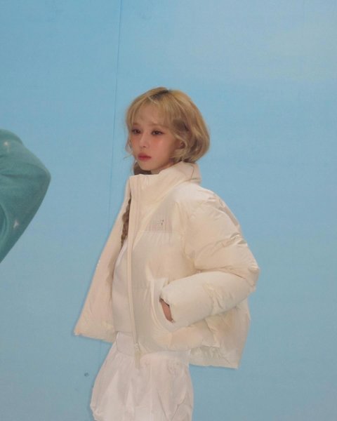 방금 뜬 윈터 인스타 뭐냐