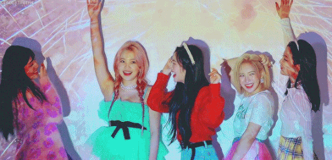 의외로 하이브보고서에 레드벨벳 없네