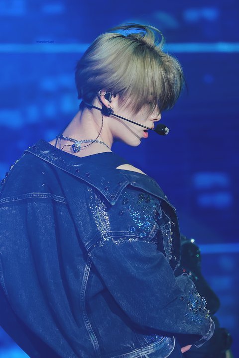 덕질하던 애기가 데뷔하면 생기는 일