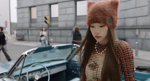 테디 작곡 이즈나 'IZNA' 데뷔곡 티저1 떴어