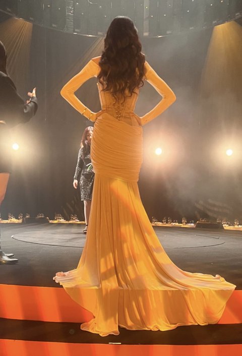 리사 불가리행사 보그커버장식