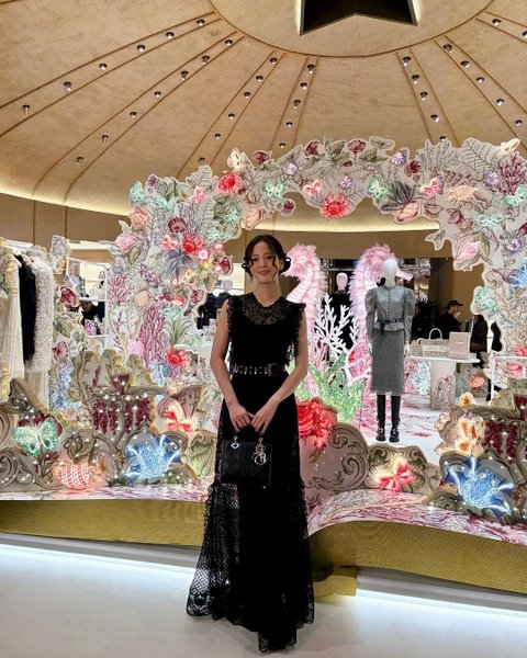 지수 인스타 업뎃 진짜 공주다