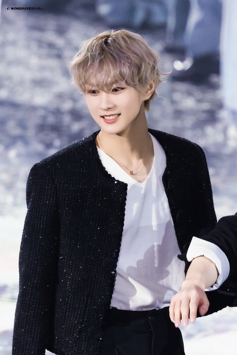 오늘 엔하이픈 정원 스타일링 예뻤음