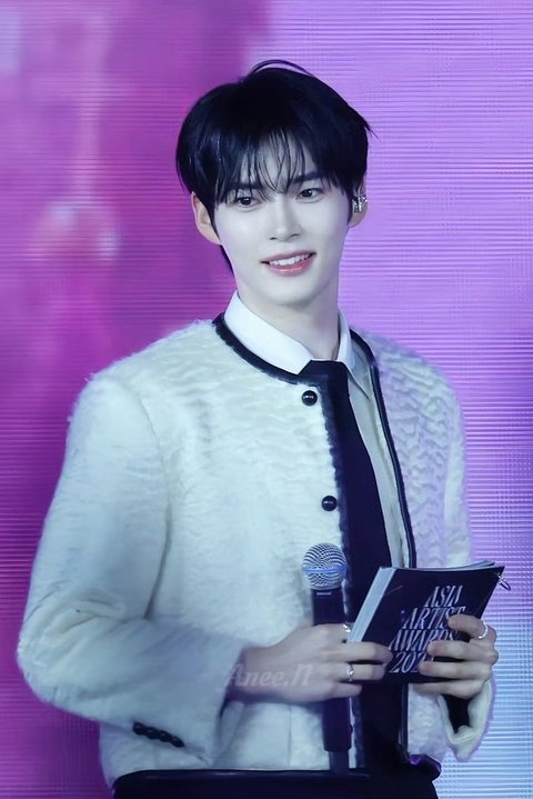 AAA 2년 연속 엠씨 성한빈