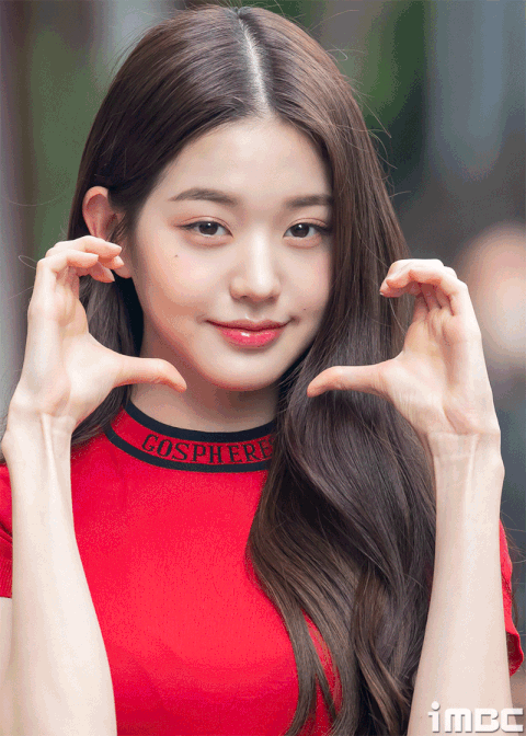 장원영 찬양 진짜너무 심해서 올리는 성형전후...