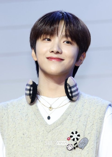 근데 앤팀 하루아가 잘생긴거면