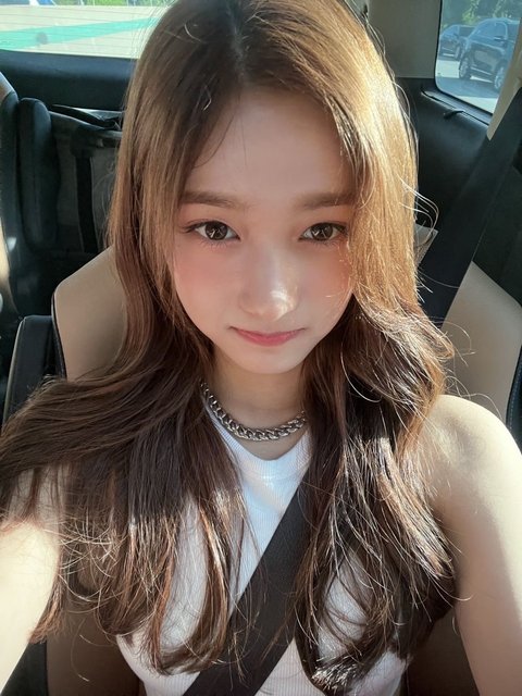 이서 깔끔한 화장 보고싶음