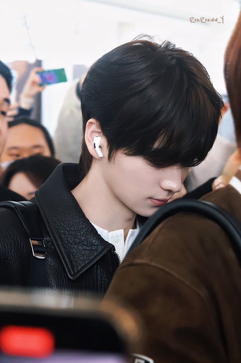 신유 요즘 왜이리 이쁘지