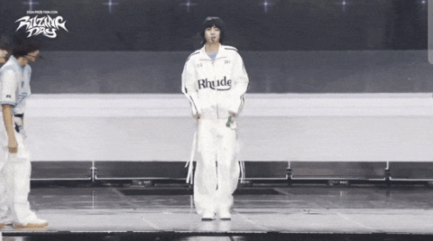 앤톤 잘한다고 하면서 지수를 춤으로 까는게 맞아?ㅋㅋㅋ