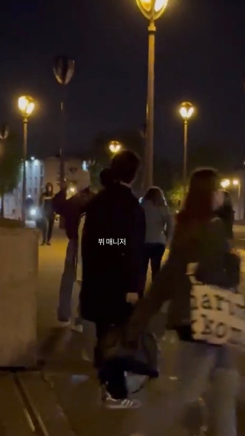 뷔제니 보니 로제 에반은 의문이긴하다