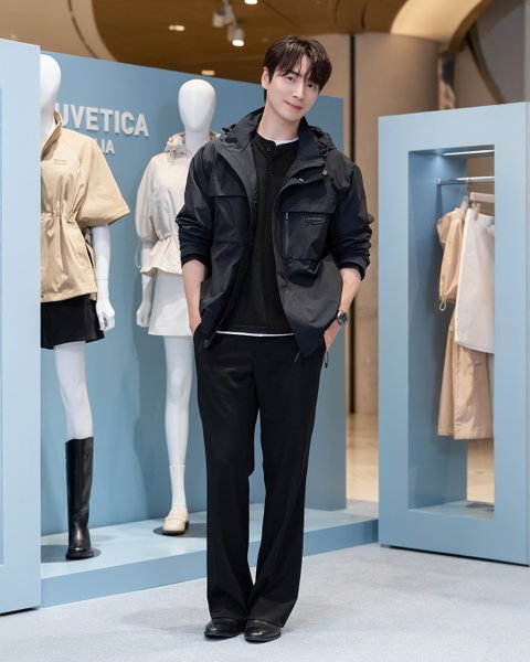 밀바엔 이준혁 행사 사진