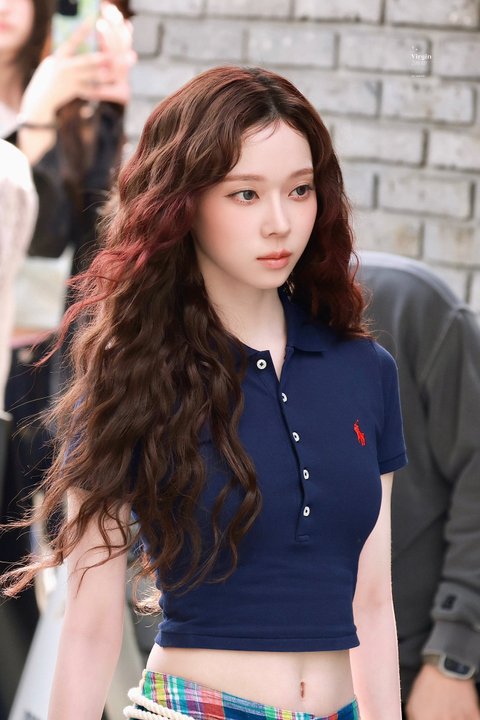 오늘자 폴로행사에서 윈터폼봐