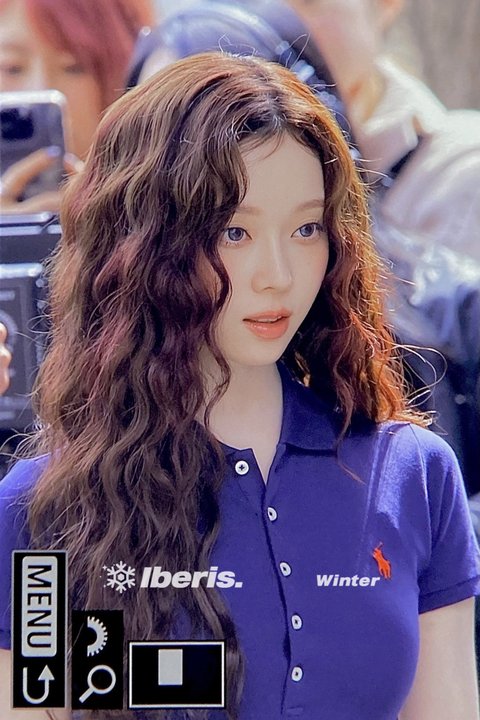 오늘자 폴로행사에서 윈터폼봐