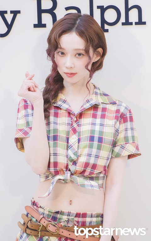 오늘자 폴로행사에서 윈터폼봐