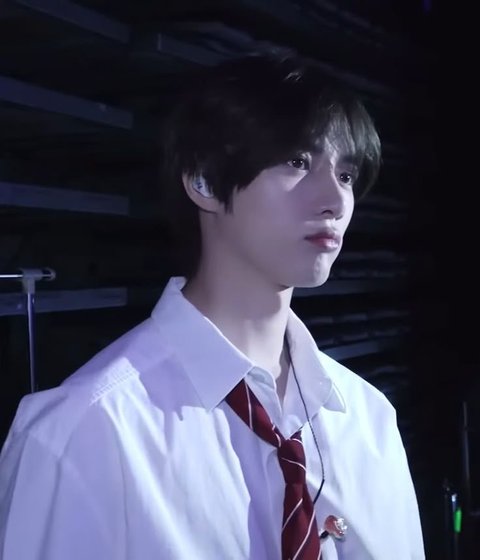 근데 범규가 진짜 잘생긴 것 같음