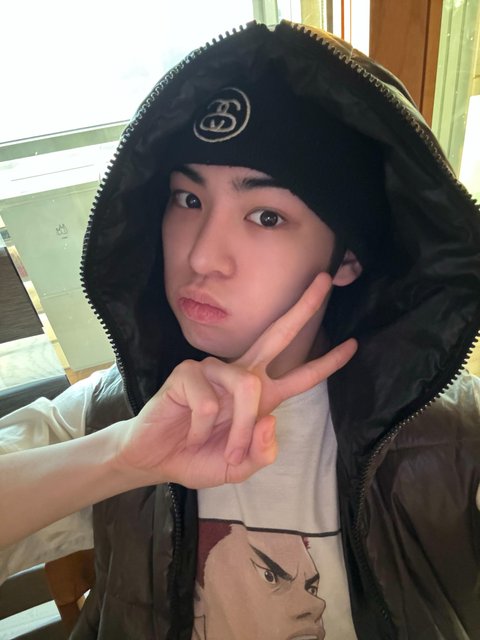 킥플립 민제 아는 사람있어?