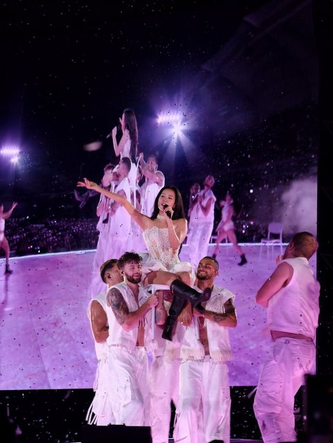 오늘자 천사처럼보이는 지수