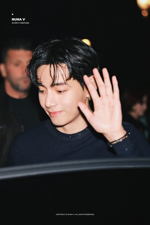 뷔 주사위666폼미쳤네