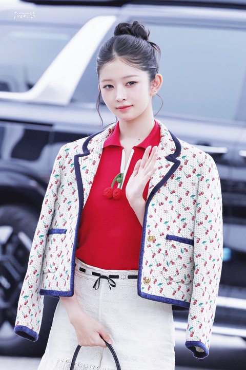 오늘자 머리깐 레이