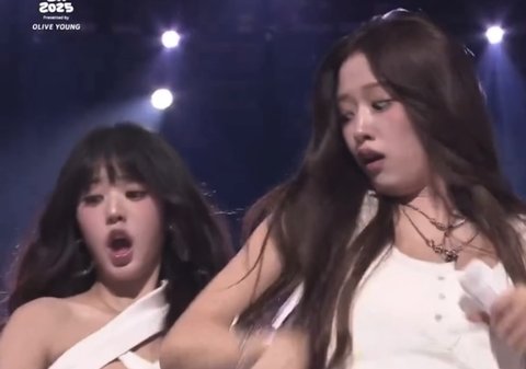 아이브 케이콘 무대 봄?ㅋㅋㅋㄱ