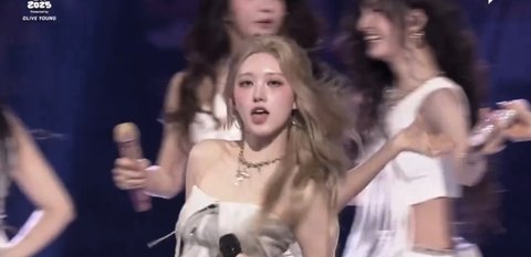 아이브 케이콘 무대 봄?ㅋㅋㅋㄱ