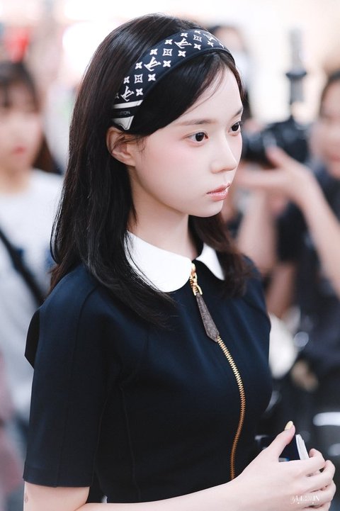 윈터 루이비통 입었넹