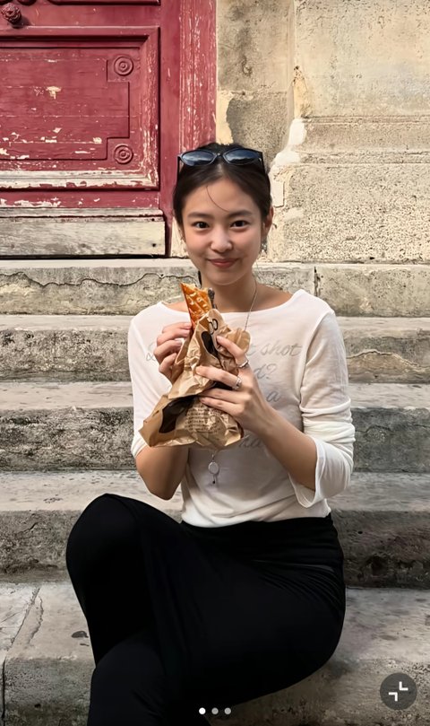 와 제니 진짜 날씬하고 예쁘다