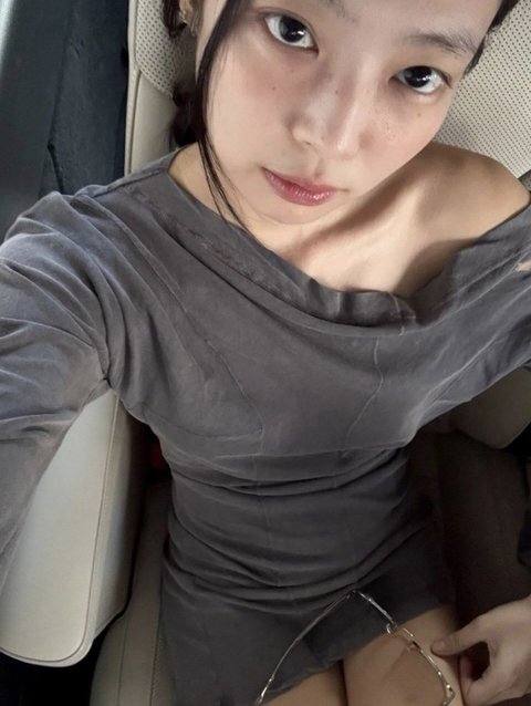 와 제니 진짜 날씬하고 예쁘다