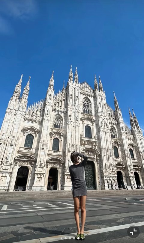 와 제니 진짜 날씬하고 예쁘다