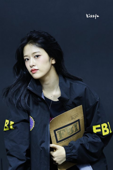 연방수사국 요원 안유진