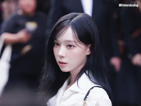이날 윈터 립이랑 섀도우 뭘까