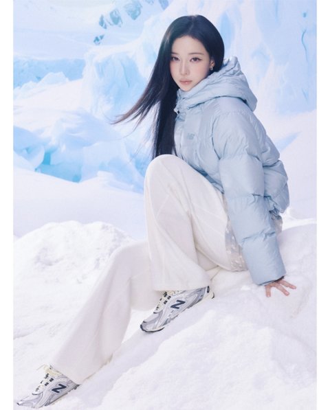 윈터 뉴발란스 패딩 화보