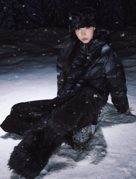 윈터 뉴발란스 패딩 화보