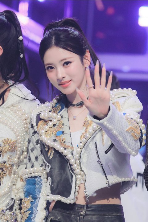 5세대 대세 정해보자 이방원 vs 이나솔