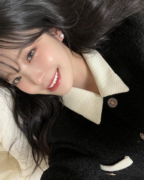 프로미스나인 백지헌 인스타