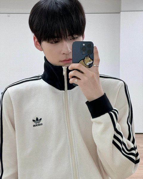 성한빈 올린 사진 이제야 봤어