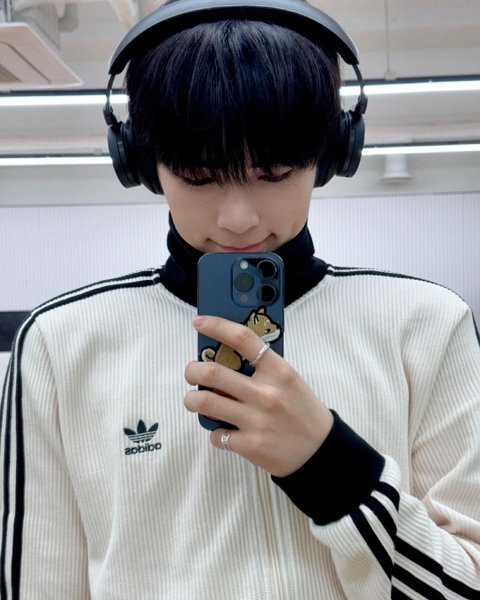 성한빈 올린 사진 이제야 봤어