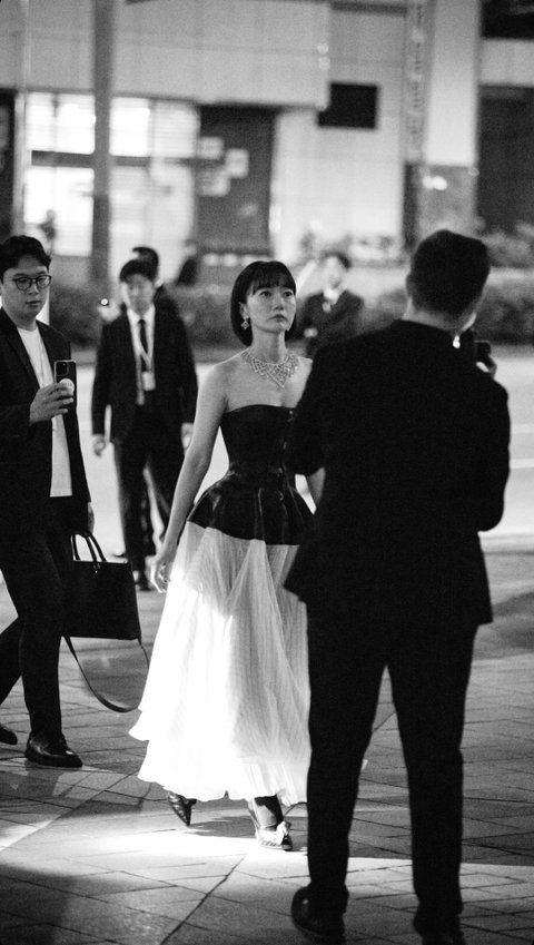 지수 배두나 고수