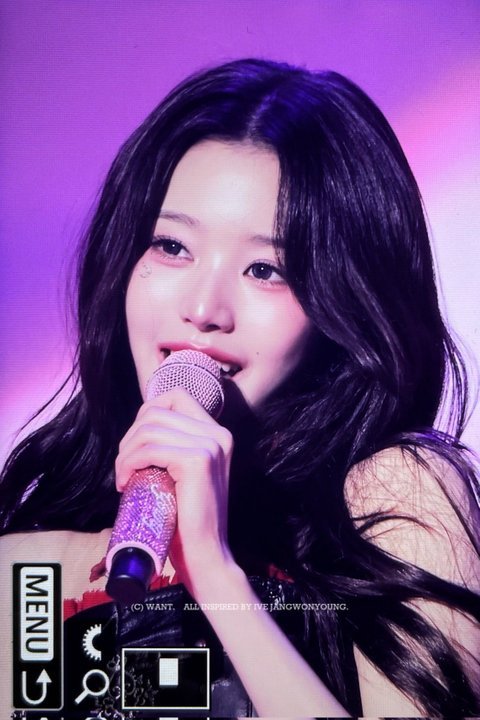 장원영 진짜 아이돌 같다