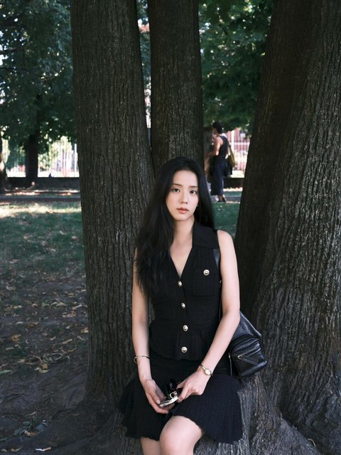 와 블핑 지수 밀란 사진봐