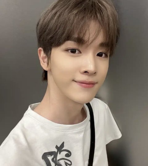 연옌들 향수 뿌리기 전에 무조건 로션처발하는이유