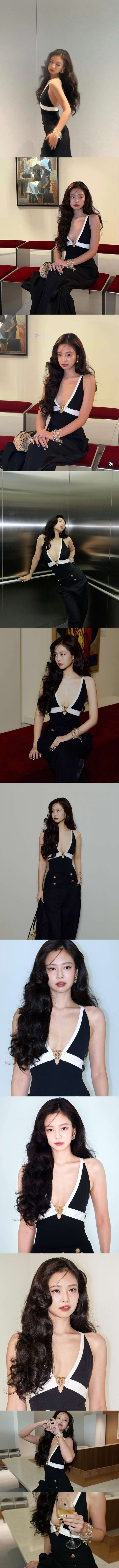 오늘자 제니 느낌 났다는 카리나