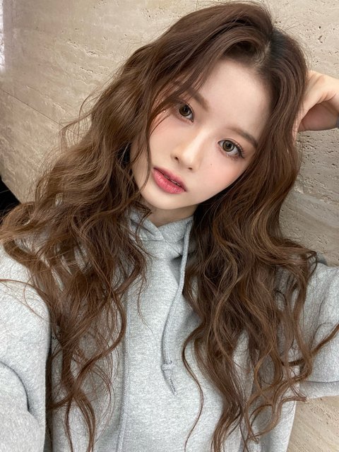 설윤은 퍼스널컬러 뭐임?