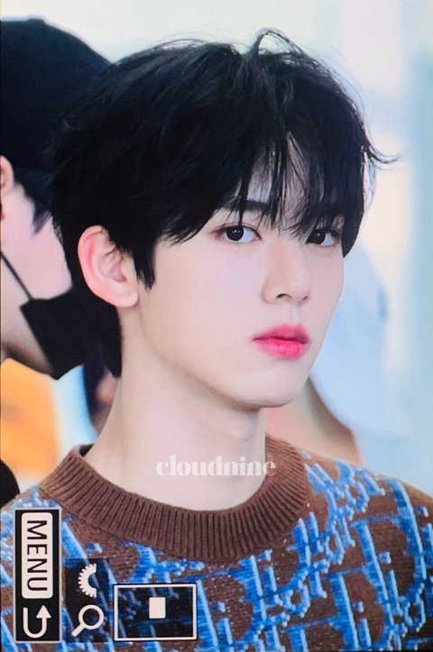 한유진 진짜 정변한듯