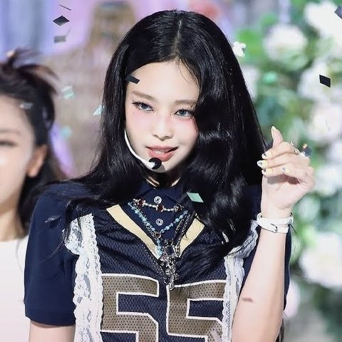 2024 여돌 개인 직캠 조회수 1위.jpg