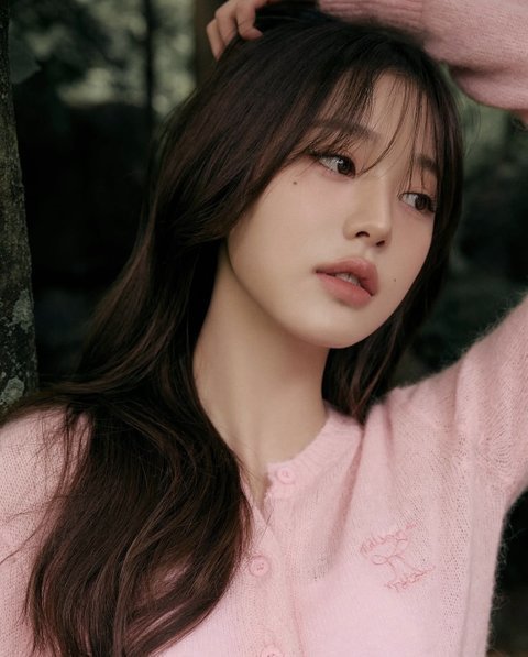 장원영 요즘 왜 자꾸 과하게 화장하지