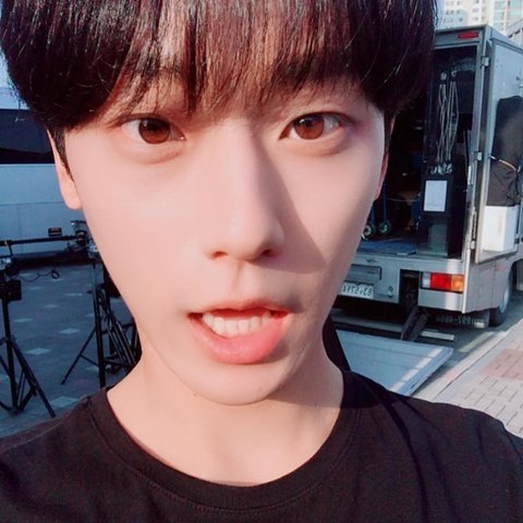 어린 이도현은 ㄹㅇ신이다