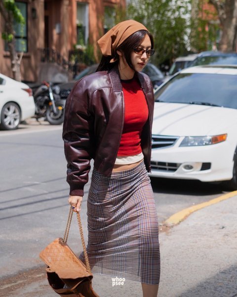제니 스타일링의 진실... 데뷔 때부터 지금까지 알렉사 데미 그림자 못 벗어나는 거 나만 보여?